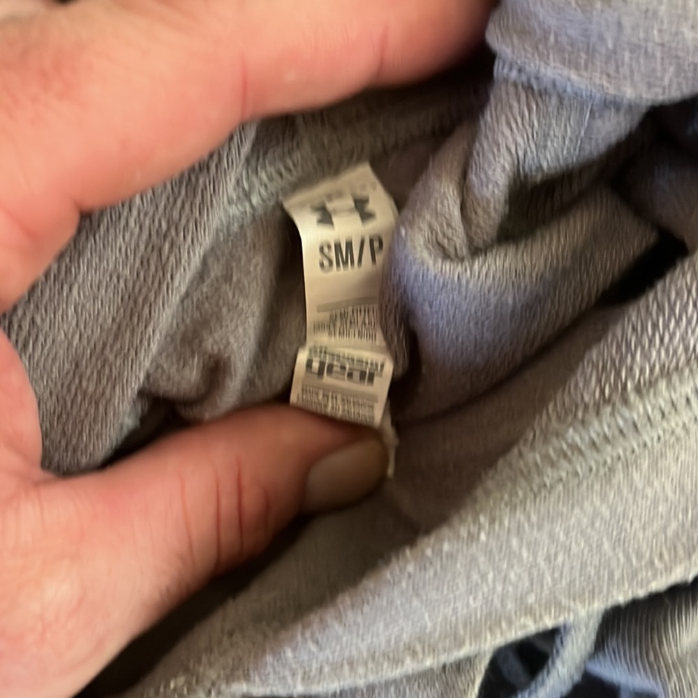 Under Armour womens hoodie - Picture 2 of 3